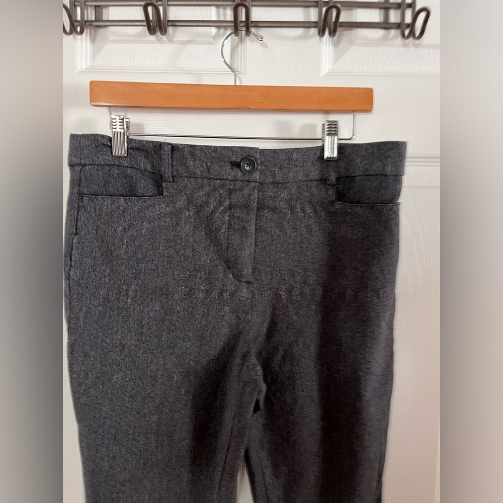 LOFT “The Sutton” Dark Gray Ankle Length Skinny Trousers Size 10 - Picture 3 of 7